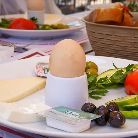 Akyaka Nehir Butik * Ula