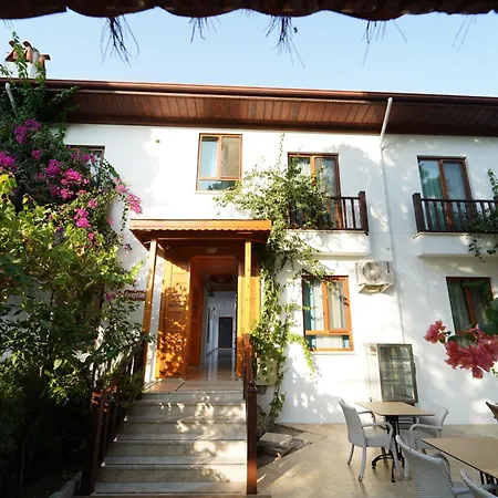 Akyaka Nehir Butik Hotel de apartamente Ula