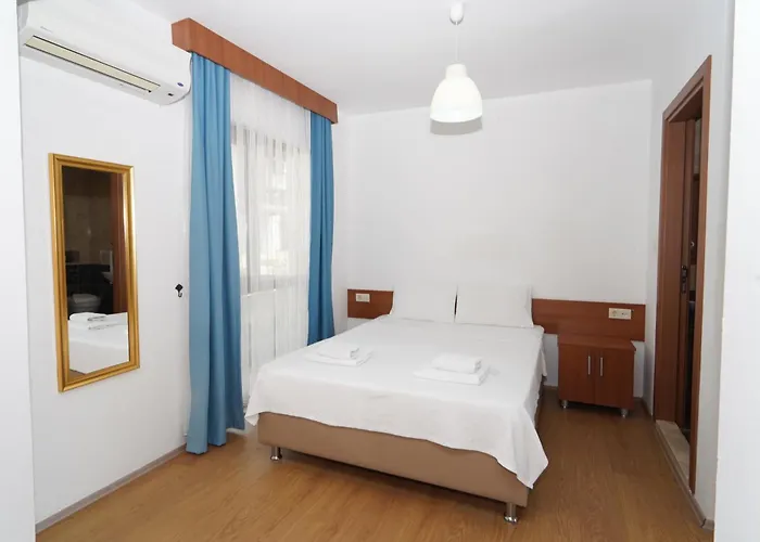 Akyaka Nehir Butik * Ula