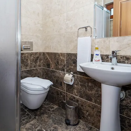 Akyaka Nehir Butik