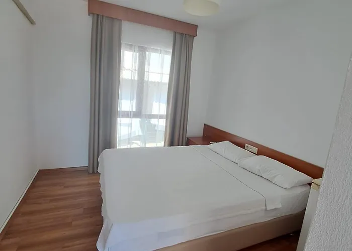 Akyaka Nehir Butik *