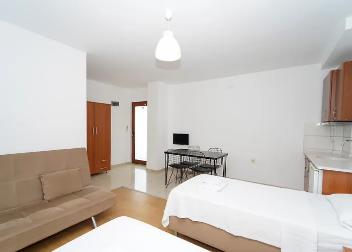 Akyaka Nehir Butik Apartmanhotel Ula
