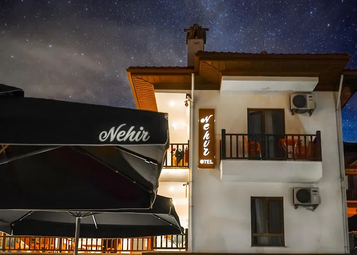 Akyaka Nehir Butik *