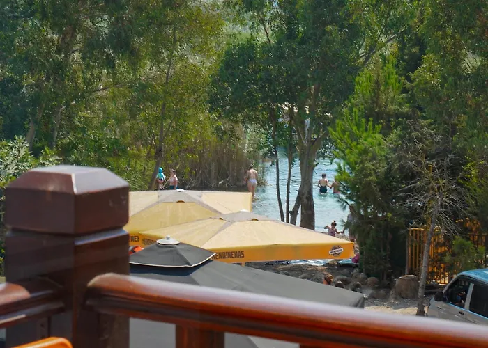 Akyaka Nehir Butik * Ula