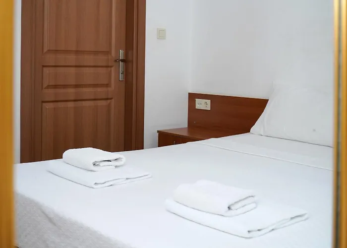 Akyaka Nehir Butik Ula